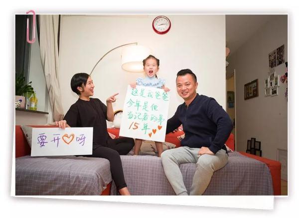 【光明网】谁敢跟程序员比发际线？记者：我啊