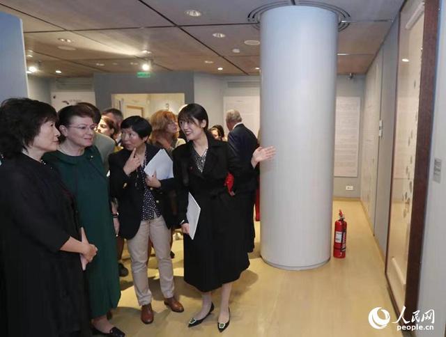 [人民网]“此中真味——齐白石艺术里的中国哲思”展在希腊雅典举行