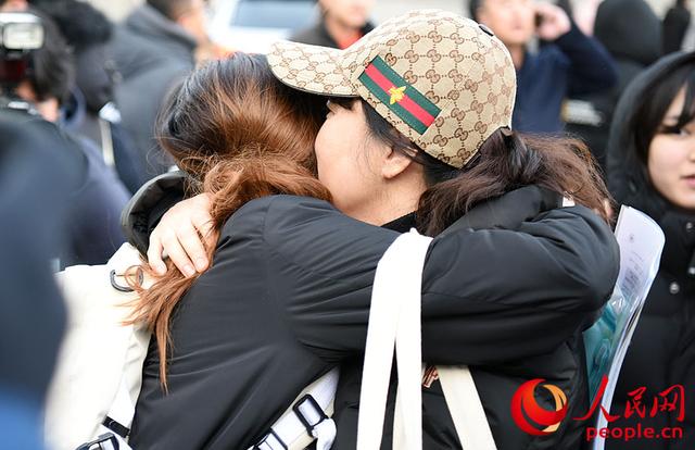 #人民网#韩国高考今日开考 应届报考人数首次跌破40万