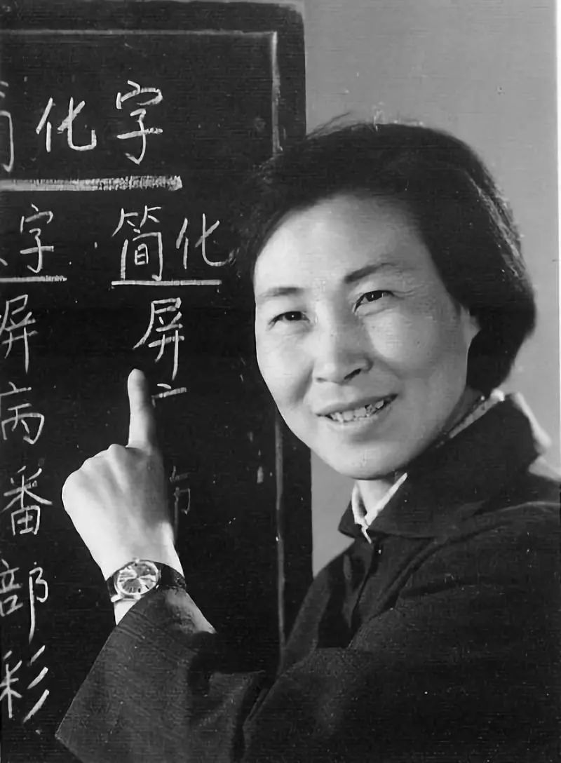 她是无数人心中的偶像万人空巷只为一睹她的风采