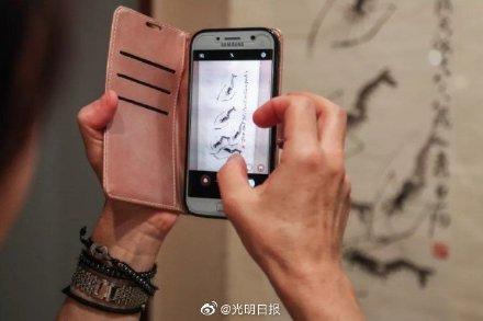 「光明网」齐白石画展在雅典举行