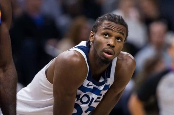 「光明网」捉摸不透！东部垫底掀翻西部第六，爵士3将空砍72分功亏一篑