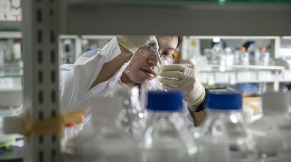 「参考消息网」英媒：中国抗癌药首次在美获批上市 成中国生物科技行业里程碑