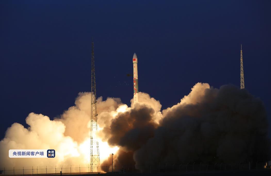 央视■一箭双星 我国成功发射两颗全球多媒体卫星