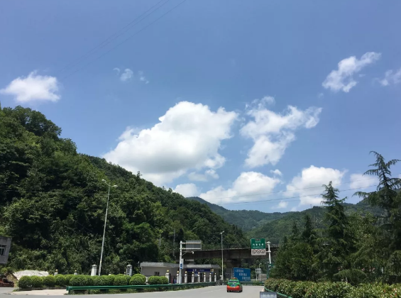 「每日经济新闻」ETC车主注意了！欠费超过30日，后果很严重...