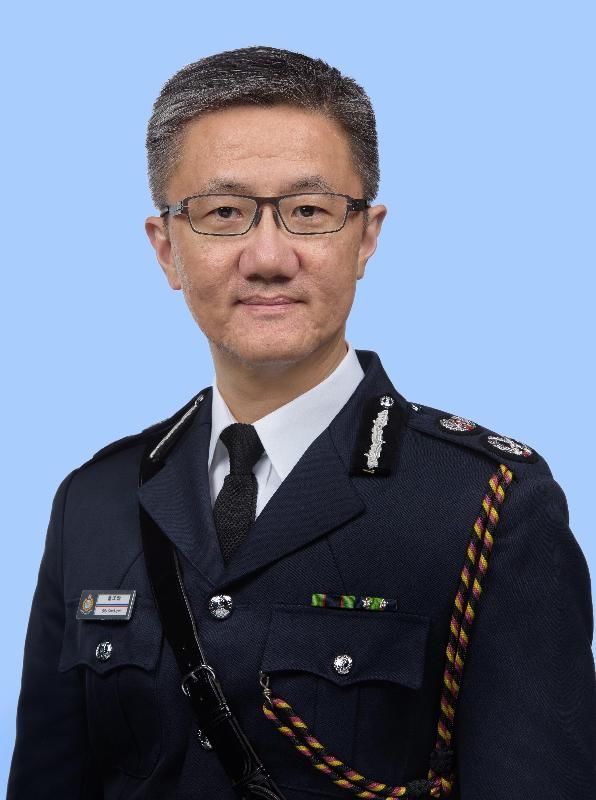 他于2013年晋升为总警司,2017年晋升为警务处助理处长,2018年晋升为