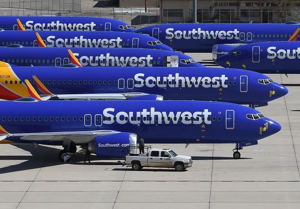 参考消息网■波音737MAX获大订单 外媒：算不上扭转局面