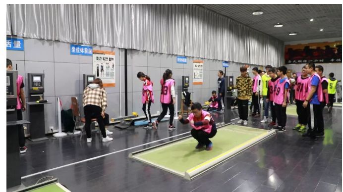 「共青团中央」大学生体测不合格不能毕业！拿什么拯救你，我的体测