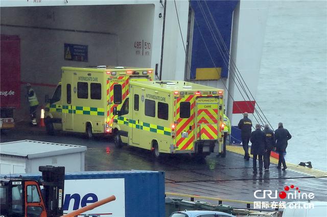 国际在线@又一起！从法国到爱尔兰的渡轮密封拖车中发现16人(高清组图)