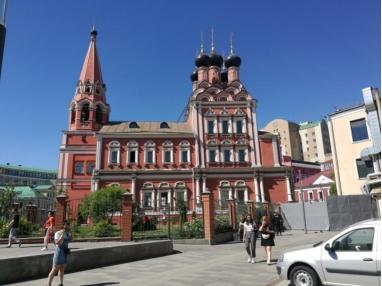 【南方周末】藏在地下深处的“冷战”