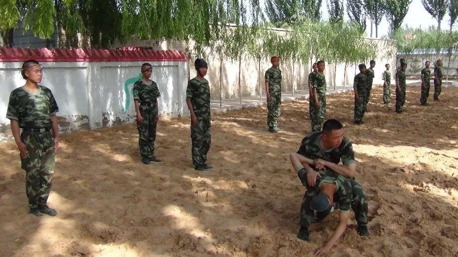 人民武警：熄灯号丨一名16年老兵的坚守