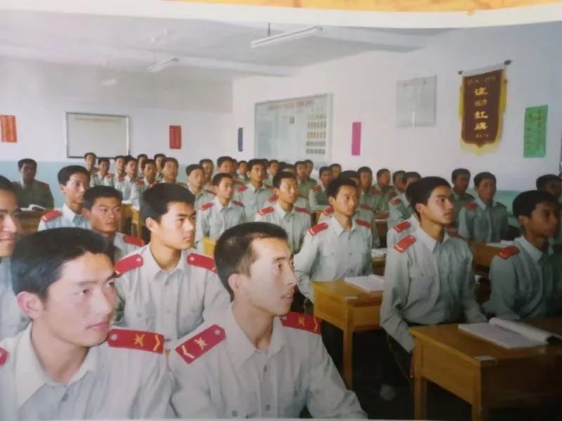 人民武警：熄灯号丨一名16年老兵的坚守