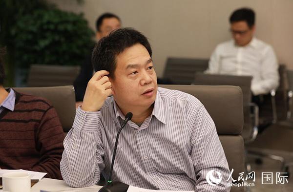 「人民网」刘东：一带一路建设推动人民币国际化再上新台阶