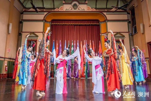 #人民网#悉尼华星艺术团举行2019《华星杯》舞蹈大赛