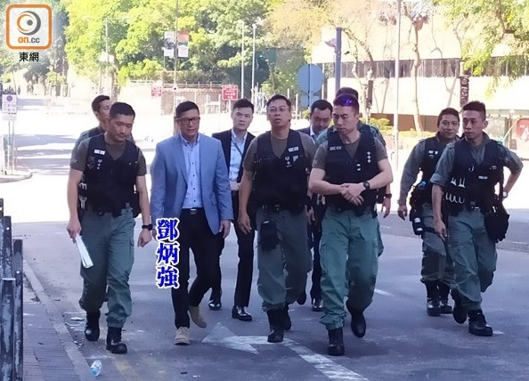 #环球网#一周内第二次 港警“一哥”赴香港理工大学巡视