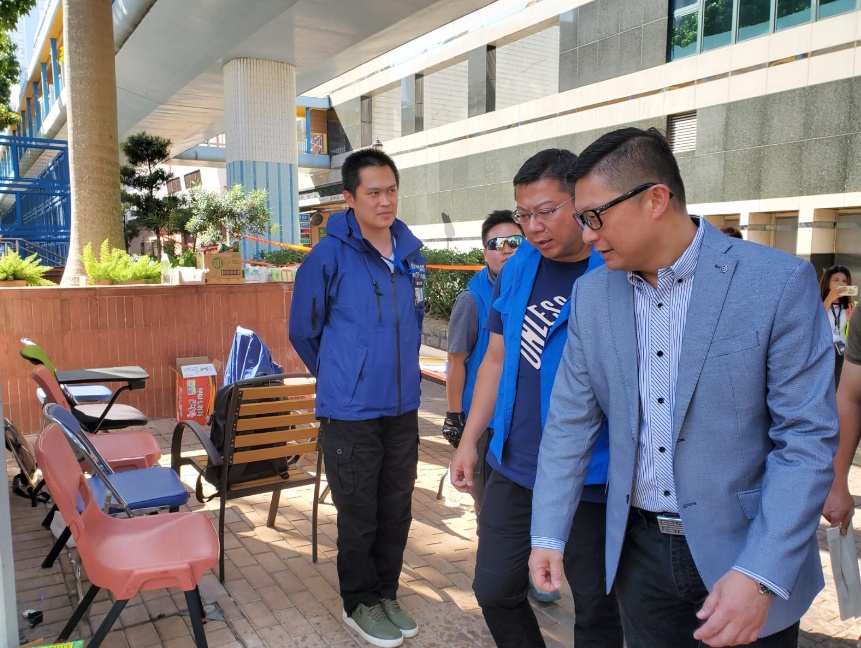 #环球网#一周内第二次 港警“一哥”赴香港理工大学巡视