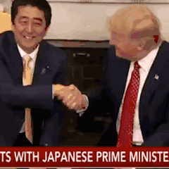 中国经济网@过去这几天，是安倍最得意的时候