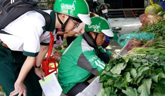 「光明网」女子兄妹5人患肾病3人死亡，丈夫辞去教师工作送外卖为其治病