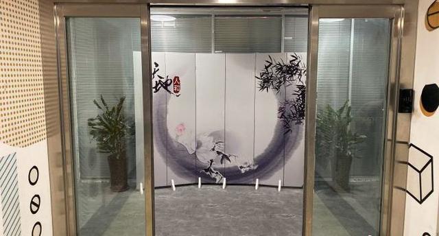 中国青年网@喝风辟谷治百病？这样的事还真有人信