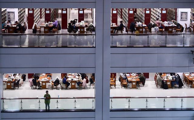 [中青在线]推免比例提升不公平？考研不该是第二次高考