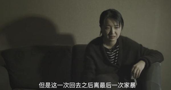 [光明网]“我被家暴了！”Papi酱公司知名博主自曝其遭遇：被男方拖出电梯殴打
