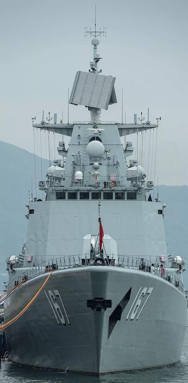 中国"翻新"技术神了!新版051b驱逐舰首度大公开,至少再战20年_人民号