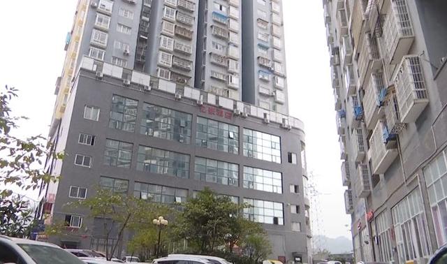 中国青年网：小区五楼八套房，全被一家业主买了？可是这个操作，让其他业主怒了