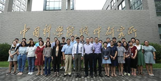 「光明网」软件定义卫星 智能引领航天——记“天智卫星工程”研制团队