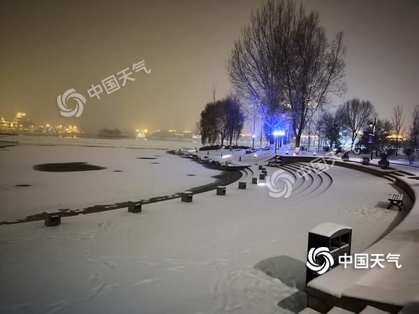 「新华网」官宣！2019年冬北京喜提初雪 首迎“准点”初雪