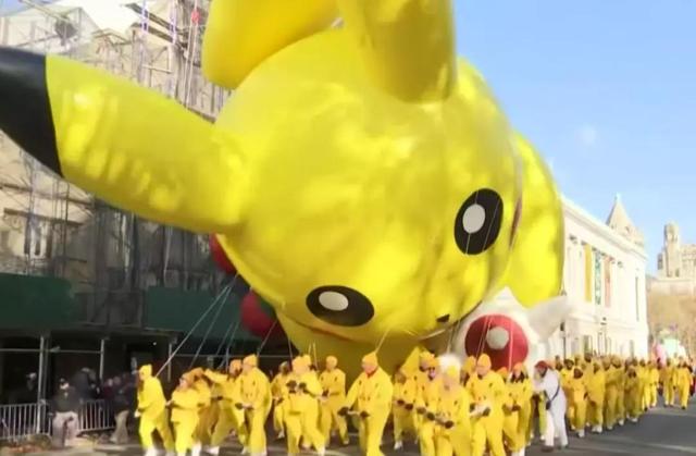 [新京报]“花样百出”的感恩节，特朗普今年也有了新动作