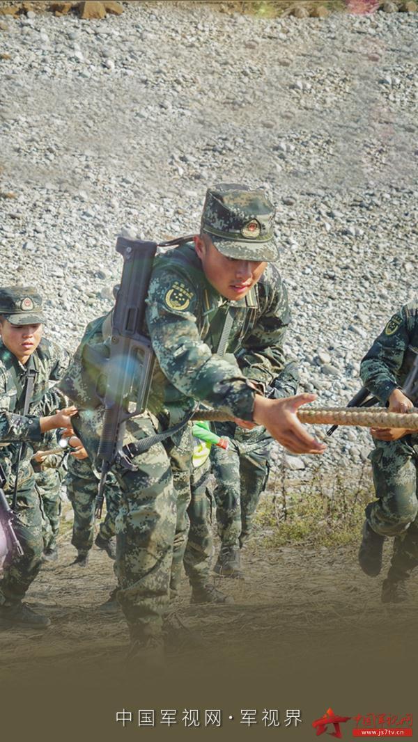 [光明网]新兵来了！他们认真训练的样子真帅