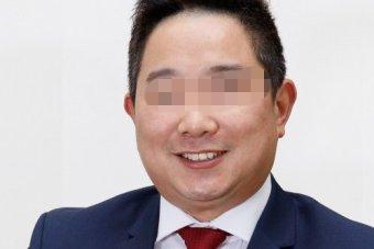 【南方都市报】妻子遗体悉尼藏新购冰箱，丈夫携两子离境！澳媒报道称均系中国人