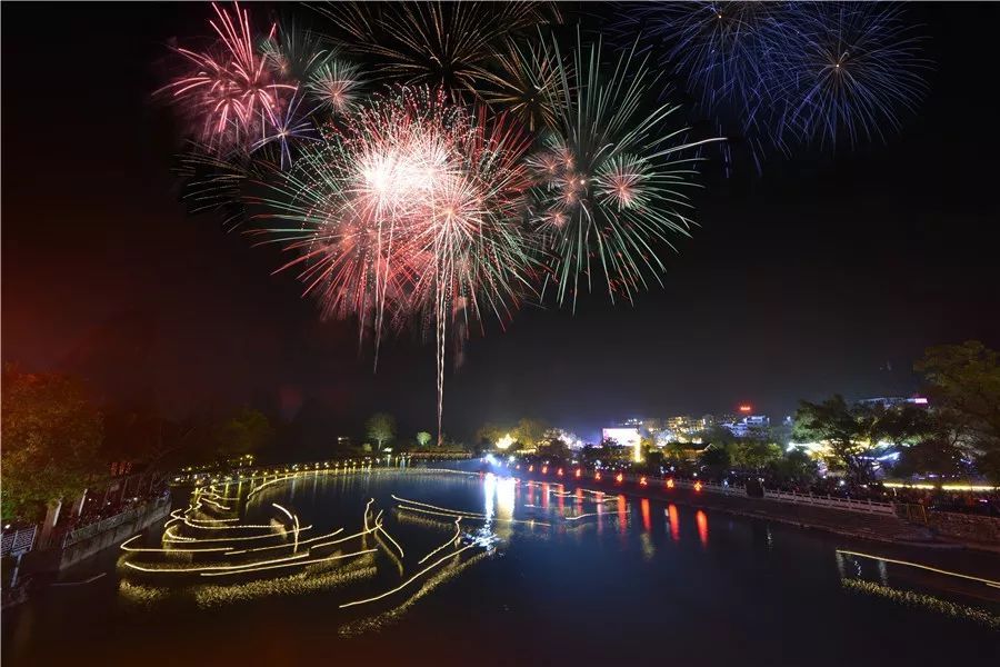 预告第二十届阳朔漓江渔火节将于12月5日开幕各项精彩活动连连