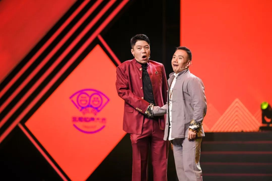 相声《如此鉴宝》表演:程鸣,梁爽,杨阳江苏文艺广播曲艺节目主持人