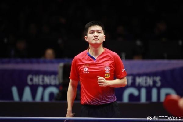 光明网：樊振东4-2逆转张本智和 男乒世界杯夺冠