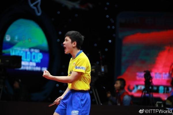 光明网：樊振东4-2逆转张本智和 男乒世界杯夺冠