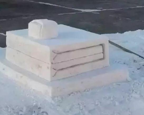 #中国青年网#兵哥哥堆的雪人上热搜