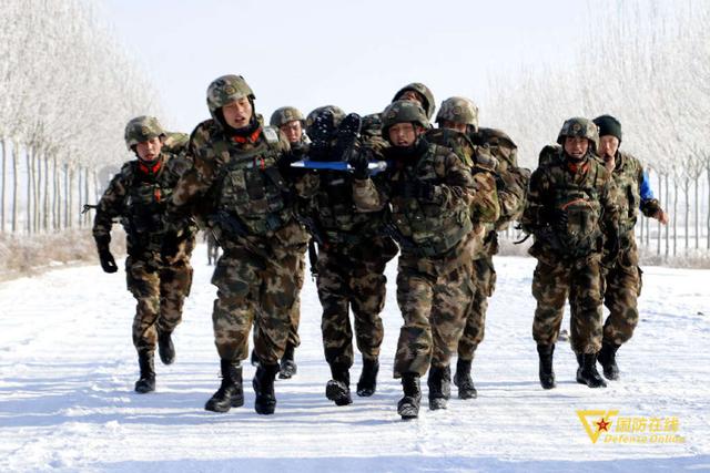 「中国军网」-15℃，负重30公斤，这样的极限训练你敢来吗？