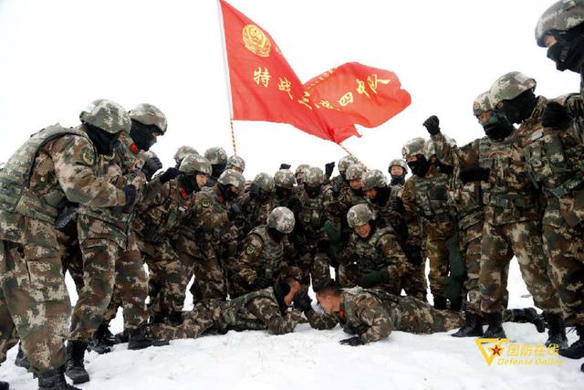 「中国军网」-15℃，负重30公斤，这样的极限训练你敢来吗？