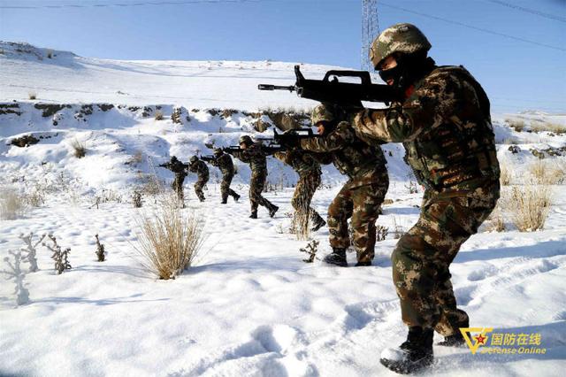 「中国军网」-15℃，负重30公斤，这样的极限训练你敢来吗？