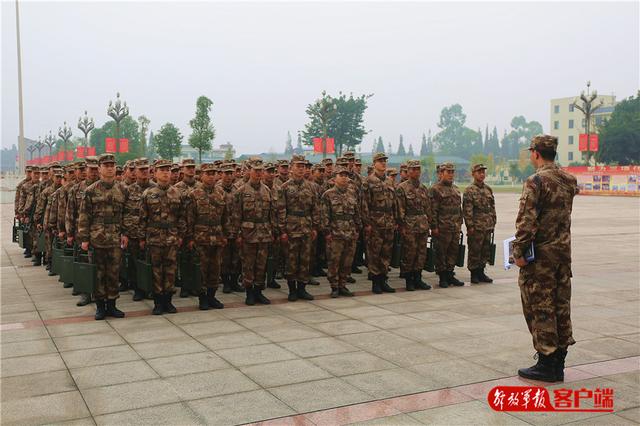 中国军网■士兵“升级”，都需要过哪几关？看完你就知道