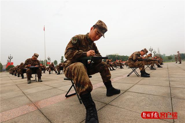 中国军网■士兵“升级”，都需要过哪几关？看完你就知道
