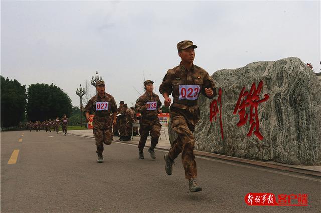 中国军网■士兵“升级”，都需要过哪几关？看完你就知道