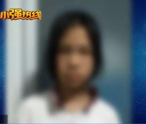 #光明网#58岁单亲妈妈绝望，11岁小女儿败光所有积蓄