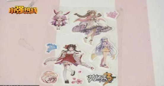 #光明网#58岁单亲妈妈绝望，11岁小女儿败光所有积蓄
