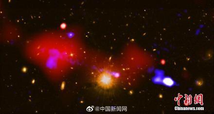 光明网@NASA发现超生黑洞：每年孕育500颗恒星