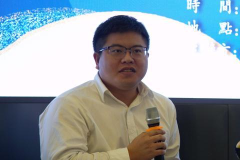 「海外网」美食风味＂南北大PK＂ 台湾同胞站哪边？