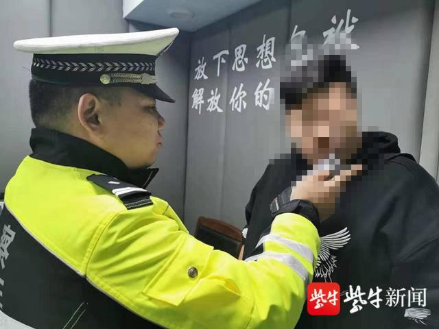 [中国经济网]“缘分”来了挡都挡不住，孙凯查到孙凯醉驾