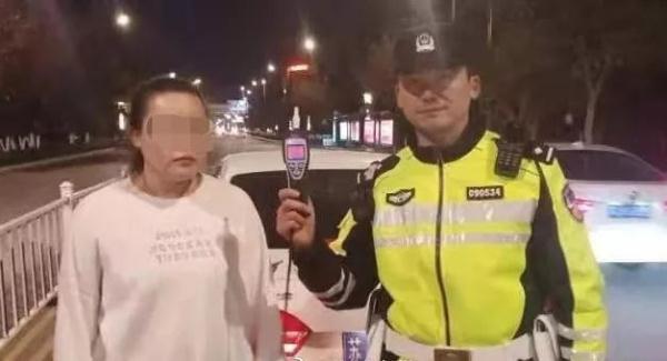 光明网■新车两年竟违法340起，记942分