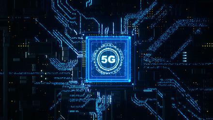 「上观新闻」中美日韩处于5G商用进度第一梯队